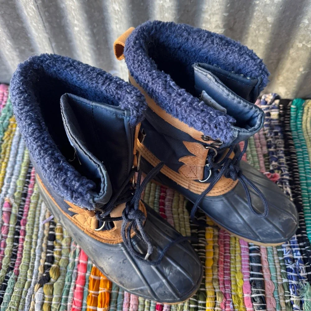 Eddie Bauer Mens Duck Boots Navy Blue Tan Leather Rubber Winter Snow Boots 8M